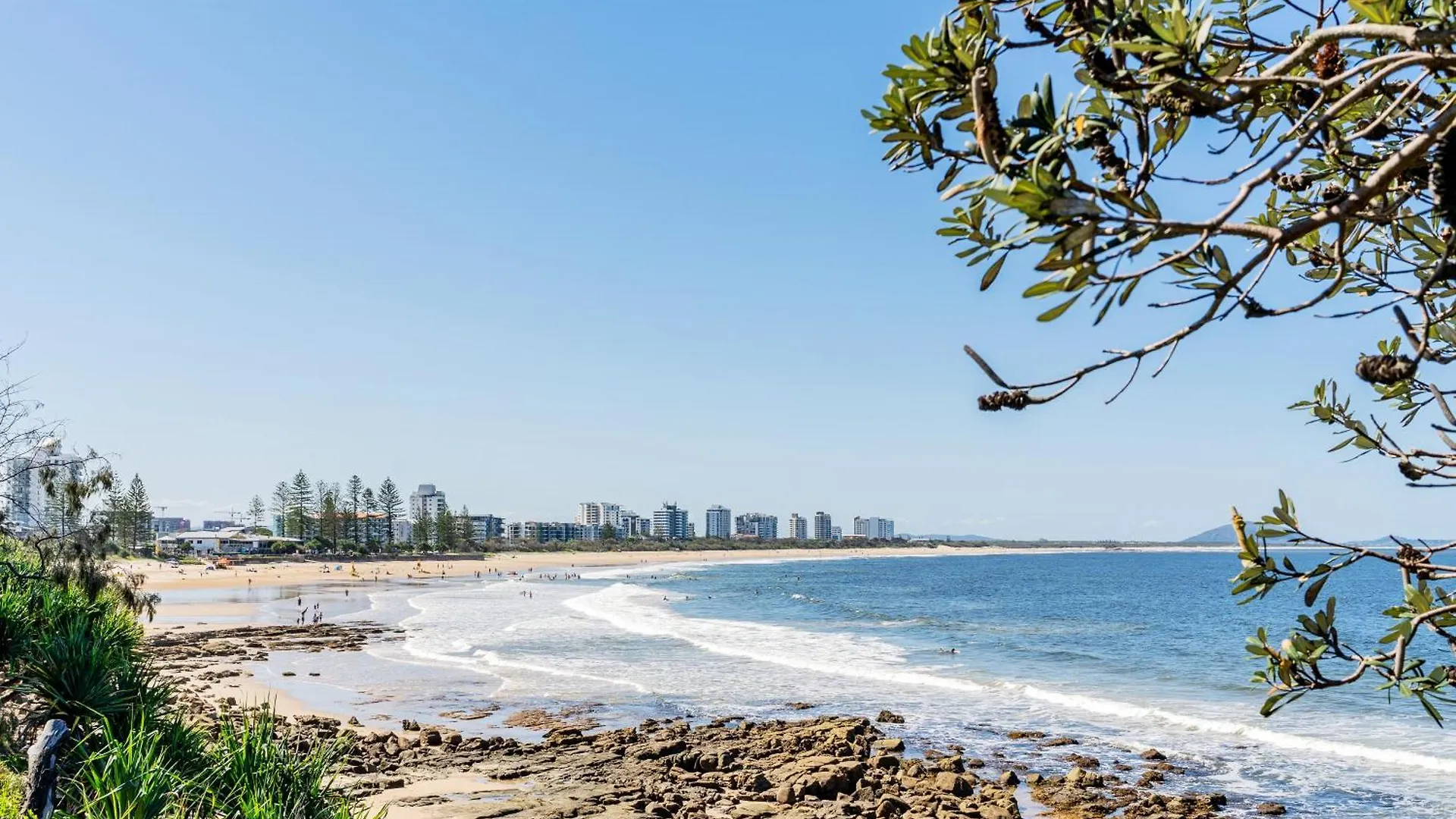 Highwater Haven - Ocean View Apartment. 300M To Beach. Pet Friendly Alexandra Headland 0*,