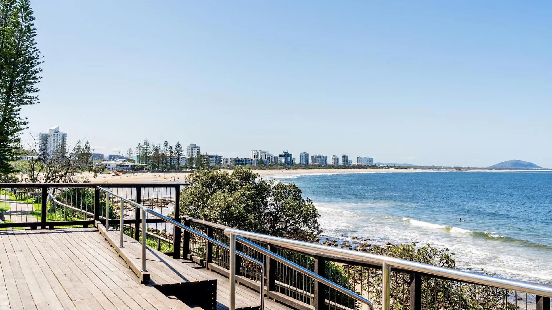 Apartment Highwater Haven - Ocean View Apartment. 300M To Beach. Pet Friendly Alexandra Headland